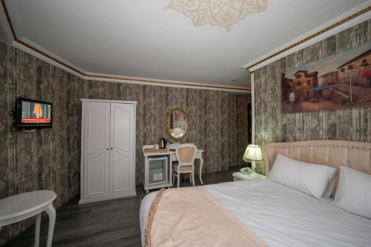 Fuat Bey Palace Hotel & Suites Istanbul 4*,