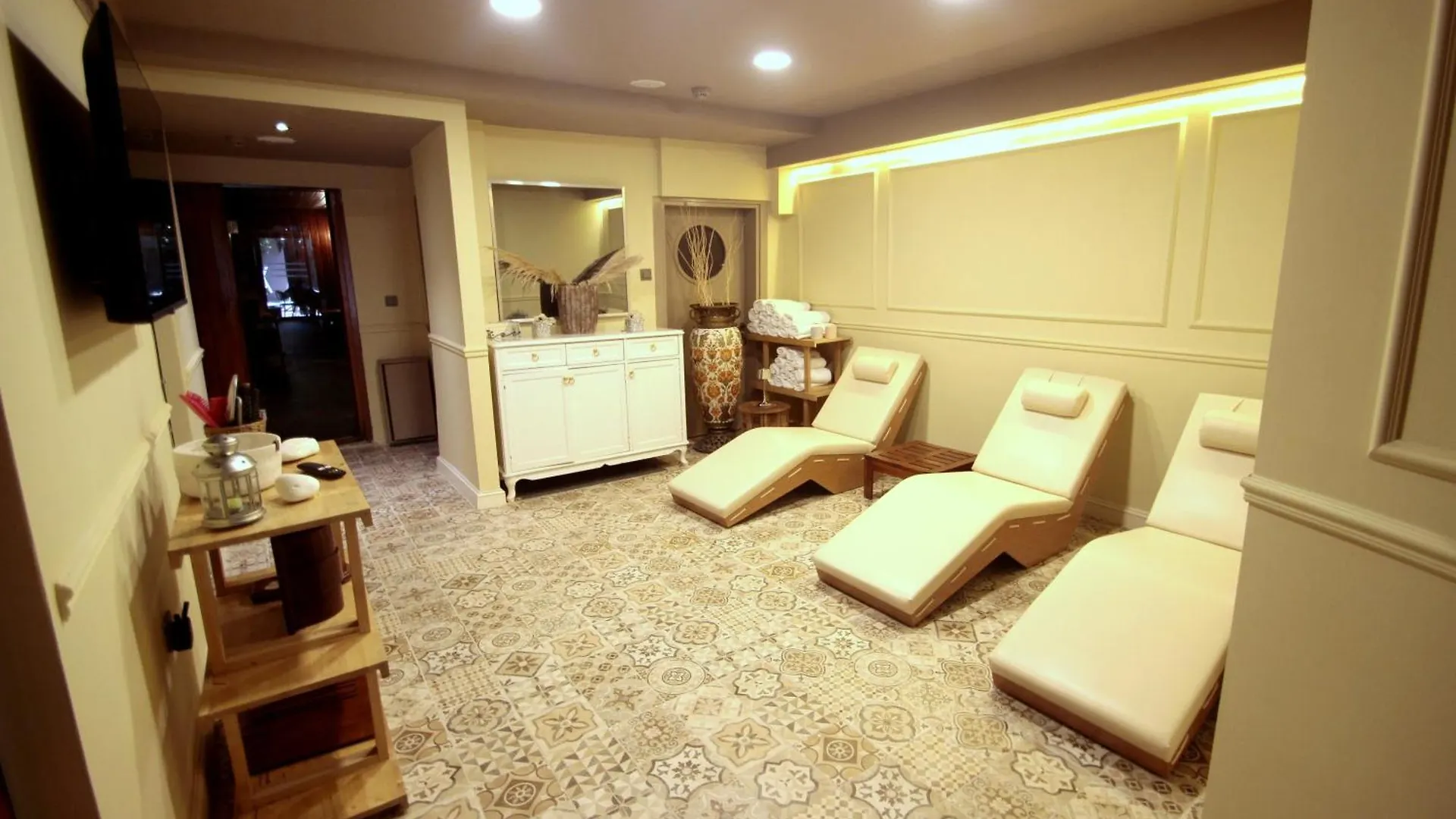 Fuat Bey Palace Hotel & Spa Istanbul Bed & Breakfast