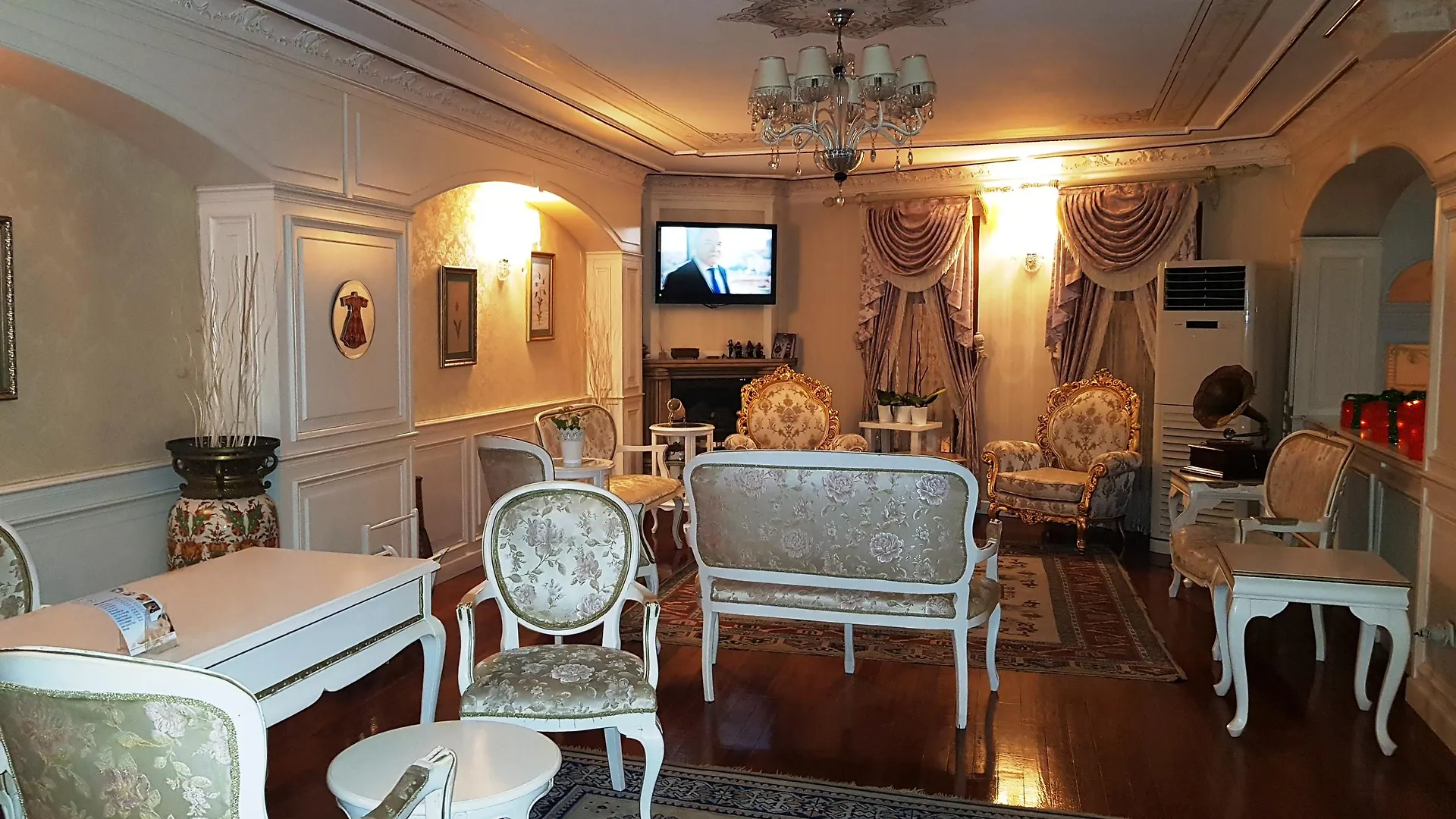 Fuat Bey Palace Hotel & Suites Стамбул