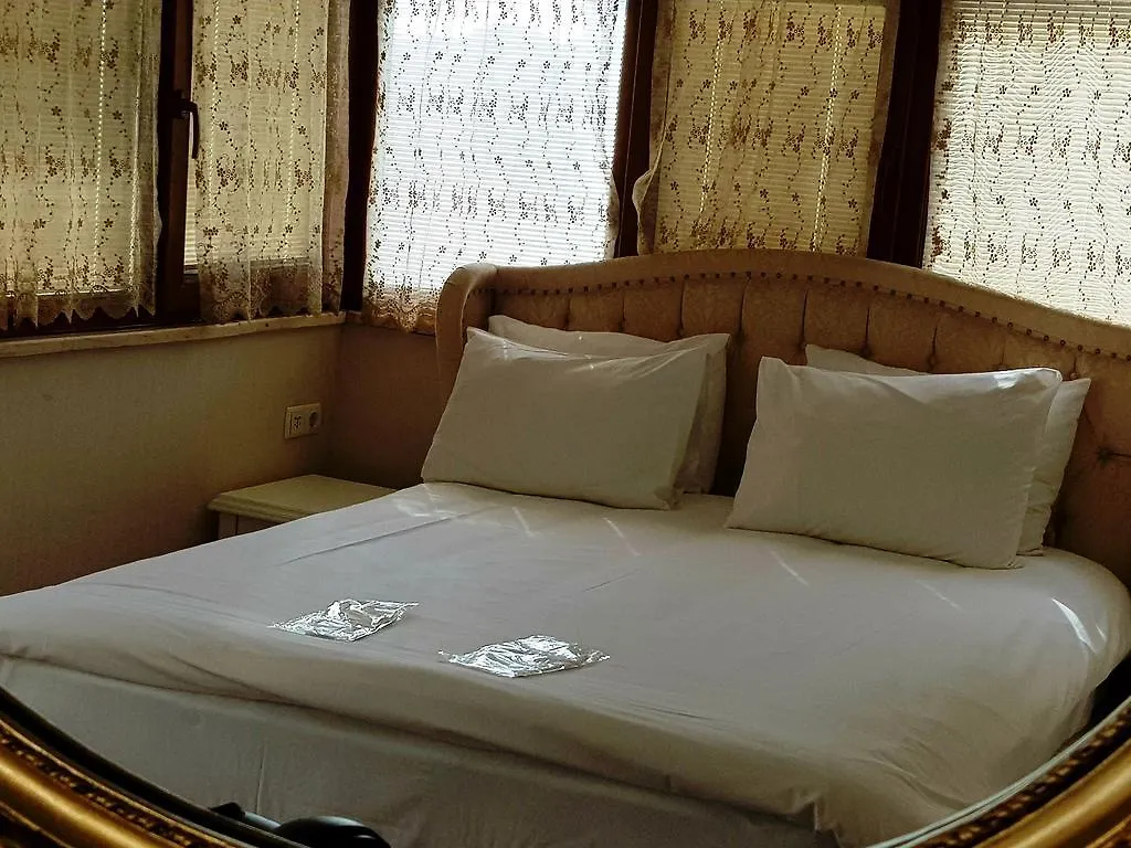 Fuat Bey Palace Hotel & Suites Стамбул