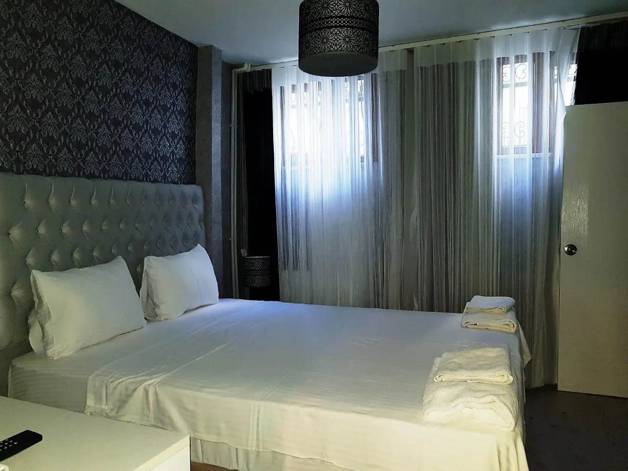 Alojamento de Acomodação e Pequeno-almoço Fuat Bey Palace Hotel & Suites Istambul
